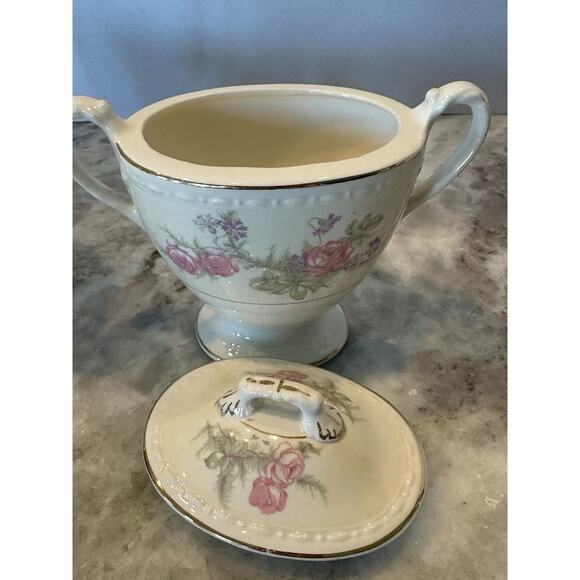 Homer Laughlin Fine China Georgian Eggshell Countess Covered Sugar and Creamer - Picture 3 of 7